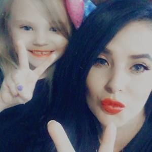 Meet your Posher, Marcella